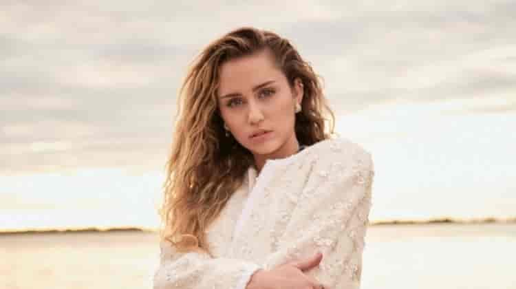 Miley Cyrus Wears Effortlessly Cool Styles for Vanity Fair