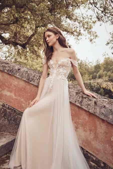Monique Lhuillier Bridal Spring Summer 2020 Lookbook11