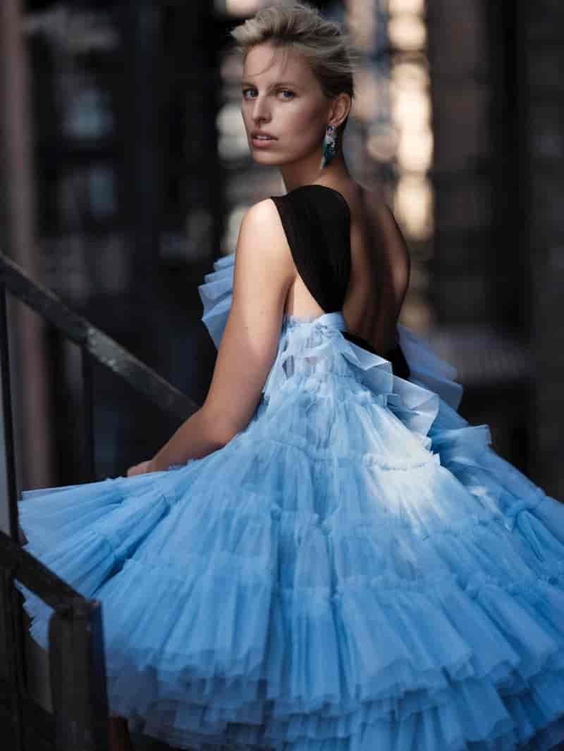 Karolina Kurkova Harpers Bazaar Spain Cover Photoshoot06