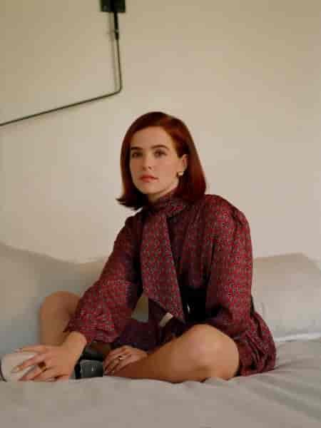 Zoey Deutch PORTER Edit Cover Photoshoot08