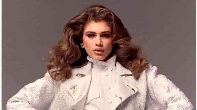 Valentina Sampaio Channels Retro Style for Vogue Netherlands