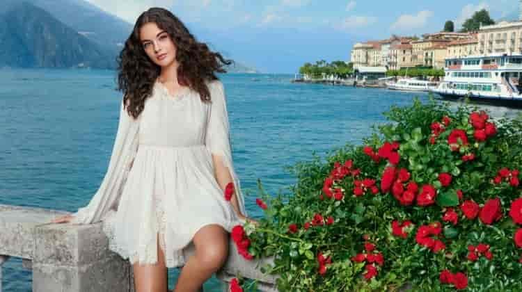Deva Cassel Charms for Dolce & Gabbana ‘Dolce Rose’ Fragrance