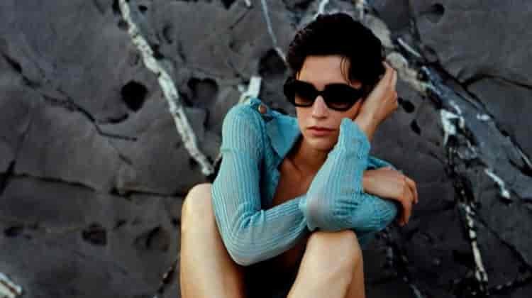 Louise de Chevigny Goes Seaside in Giorgio Armani’s Summer 2021 Styles