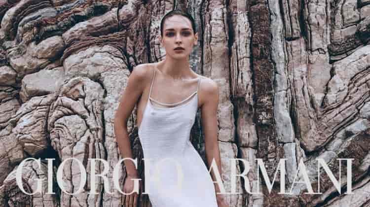 Daga & Anna Are Beach-Ready for Giorgio Armani Mare Summer 2022 Campaign