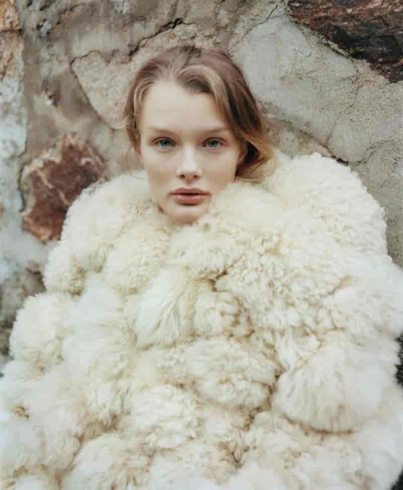 Kris grikaite outdoor fashion editorial15