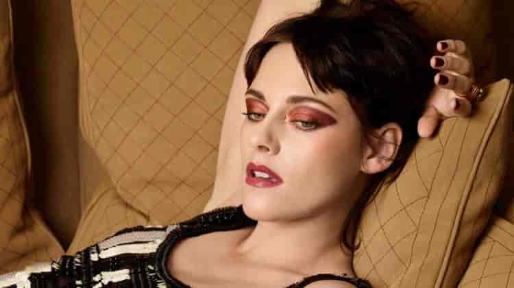 Kristen Stewart Stuns in Chanel Makeup Fall 2023 Ad