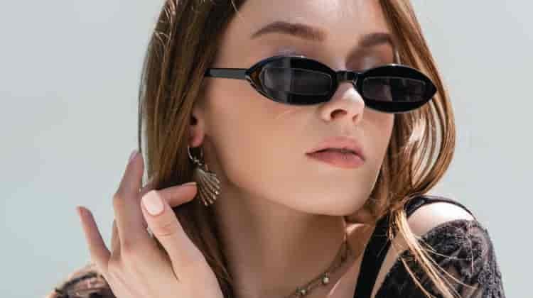 4 Y2K Sunglasses That Transform Your Style