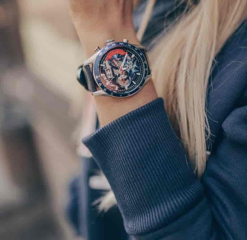 Hybrid Watch