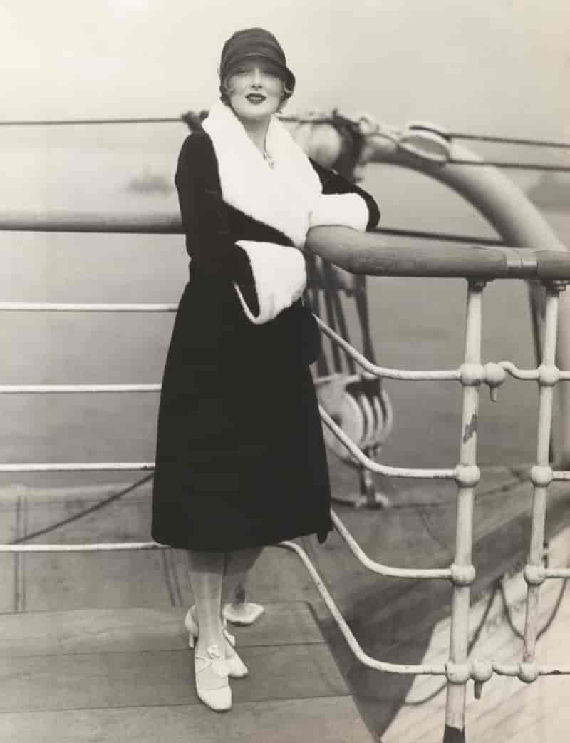 1920s velour coat women