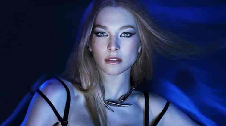 Hunter Schafer Shines in Mugler’s New Angel Perfume Ad