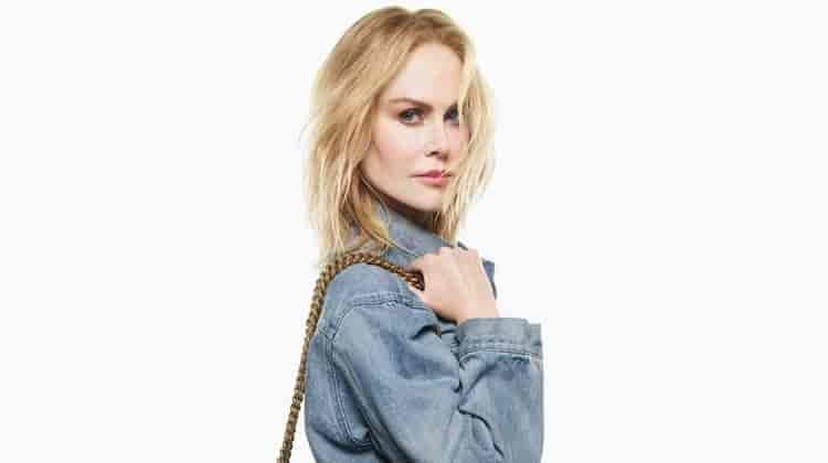 Nicole Kidman Flaunts Balenciaga’s Crush Bag