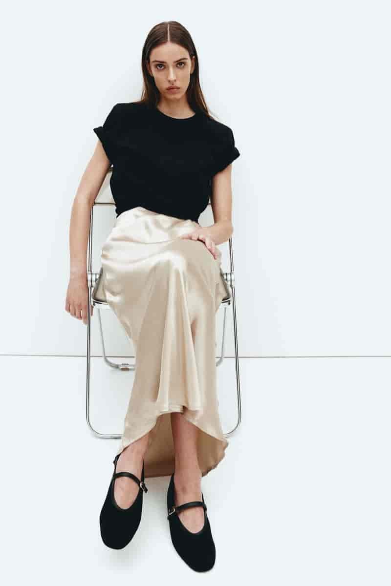 Satin Maxi Tee HM Coquette Aesthetic