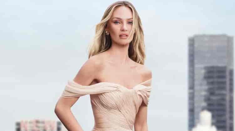 Candice Swanepoel Leads Oscar de la Renta New York Perfume Ad