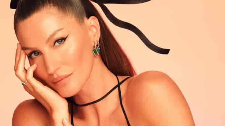 Gisele Bundchen Takes on the Bow Trend in Vivara Jewelry