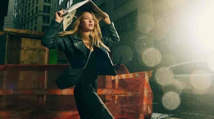 Lila Moss Gets Cinematic in DKNY’s Spring 2025 Ad