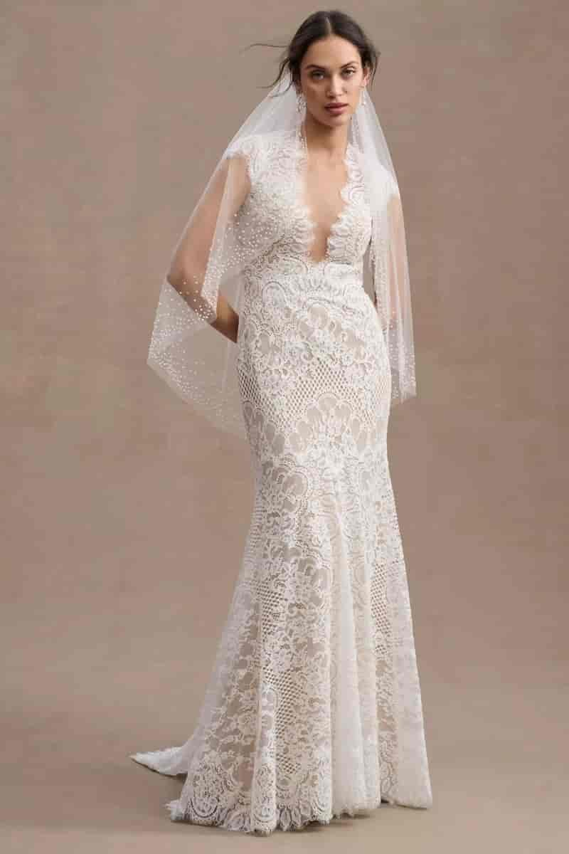 Wtoo by Watters Philomene Lace Cap-Sleeve Wedding Gown $1,695