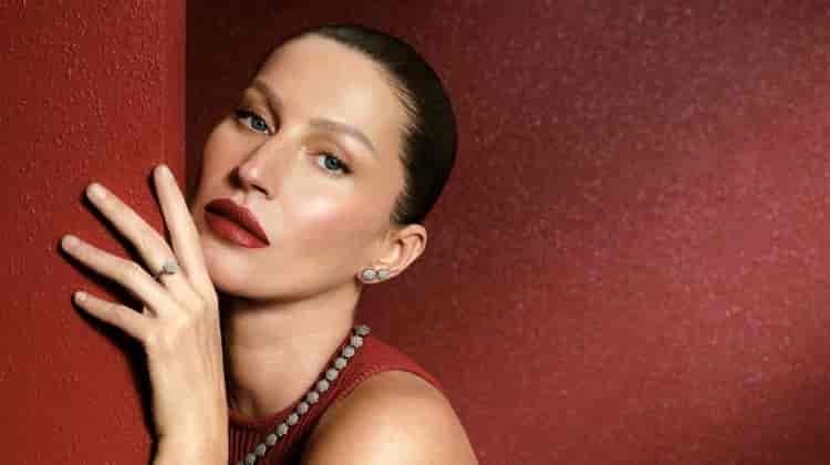 Gisele Bundchen is Red-Hot in Vivara’s New Jewelry