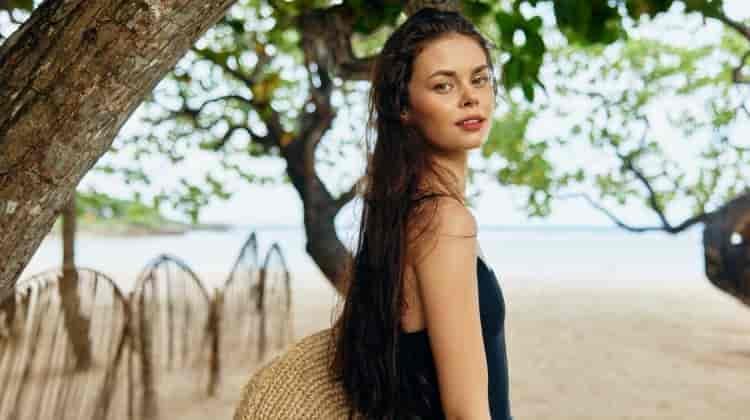 7 Skincare Products to Bring on Your Beach Vacation