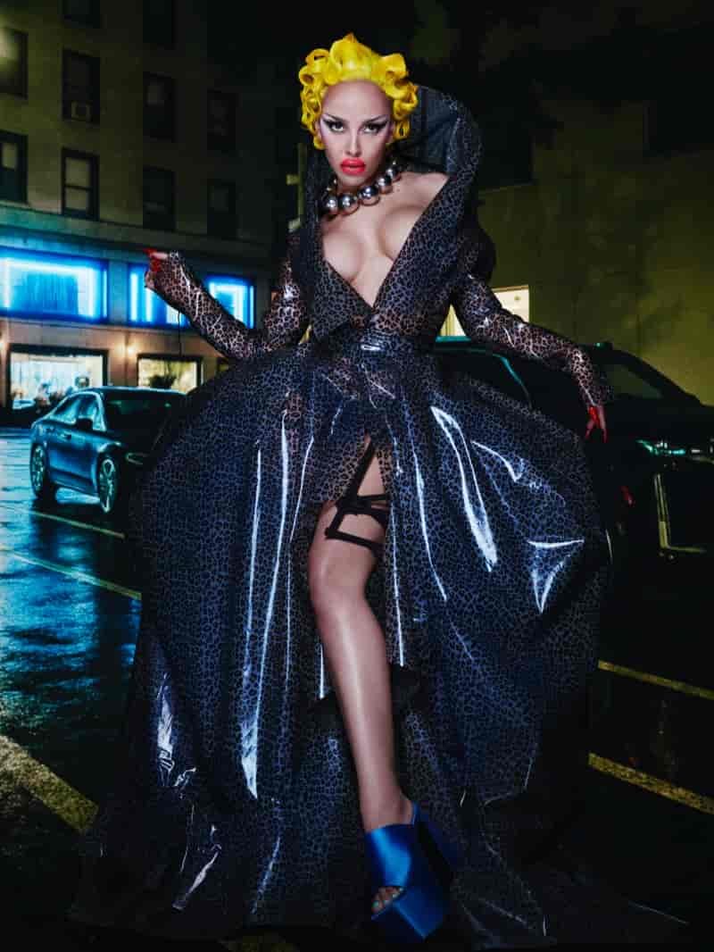 Photo: Image Courtesy of V Magazine / Steven Klein
