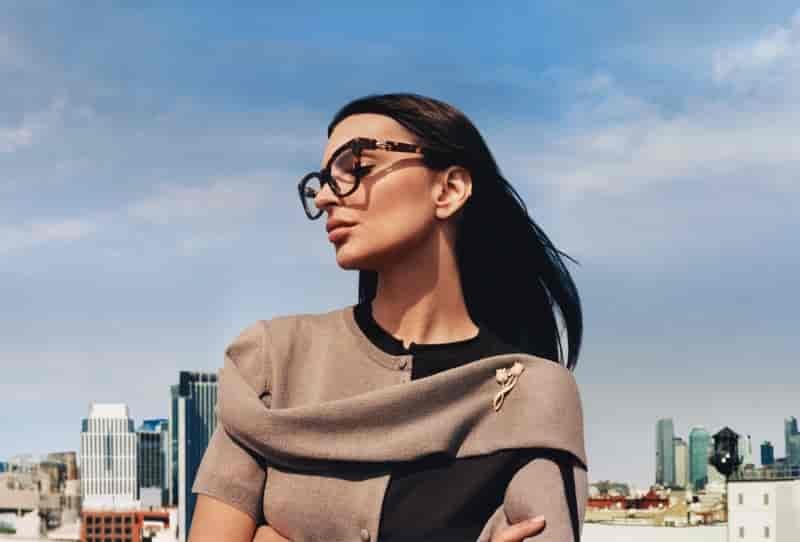 Emily ratajkowski tory burch eyewear 2025 ad02