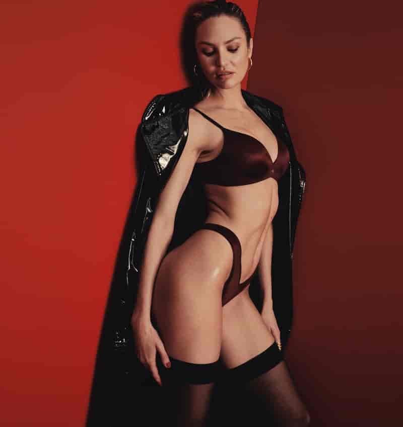 Victorias secret very sexy 2025 campaign11