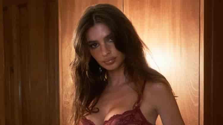 Emily Ratajkowski Sizzles in Lounge Lingerie