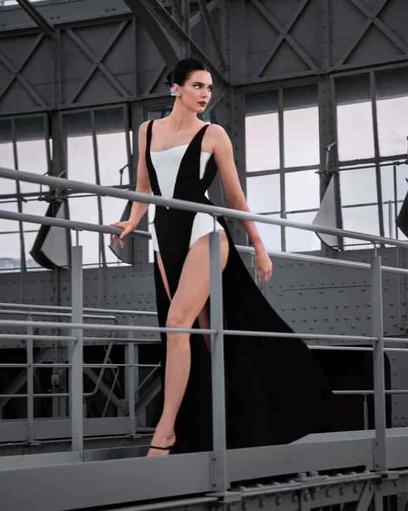 Kendall jenner loreal mugler campaign05