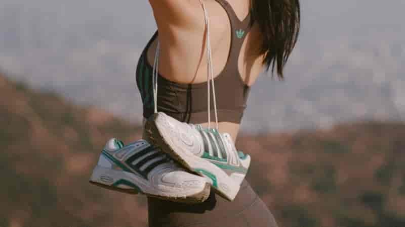 Adidas originals sporty rich run club06
