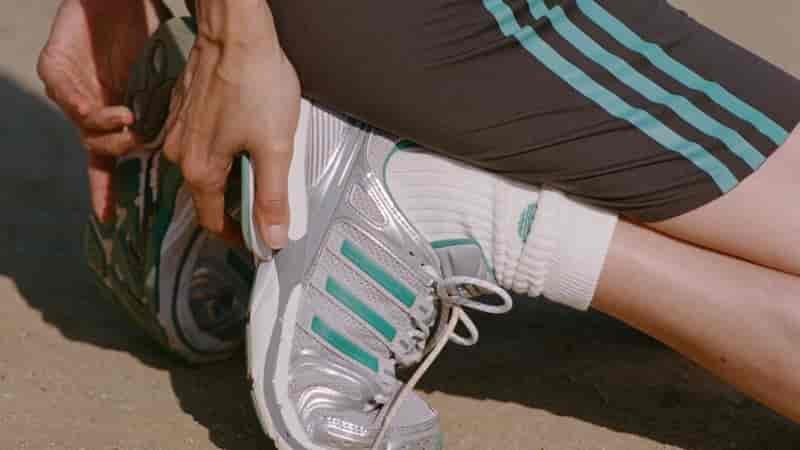 Adidas originals sporty rich run club10