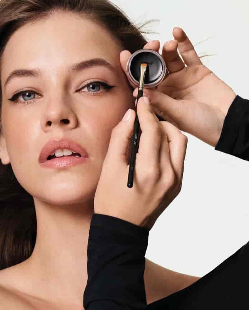 Barbara palvin inglot campaign02