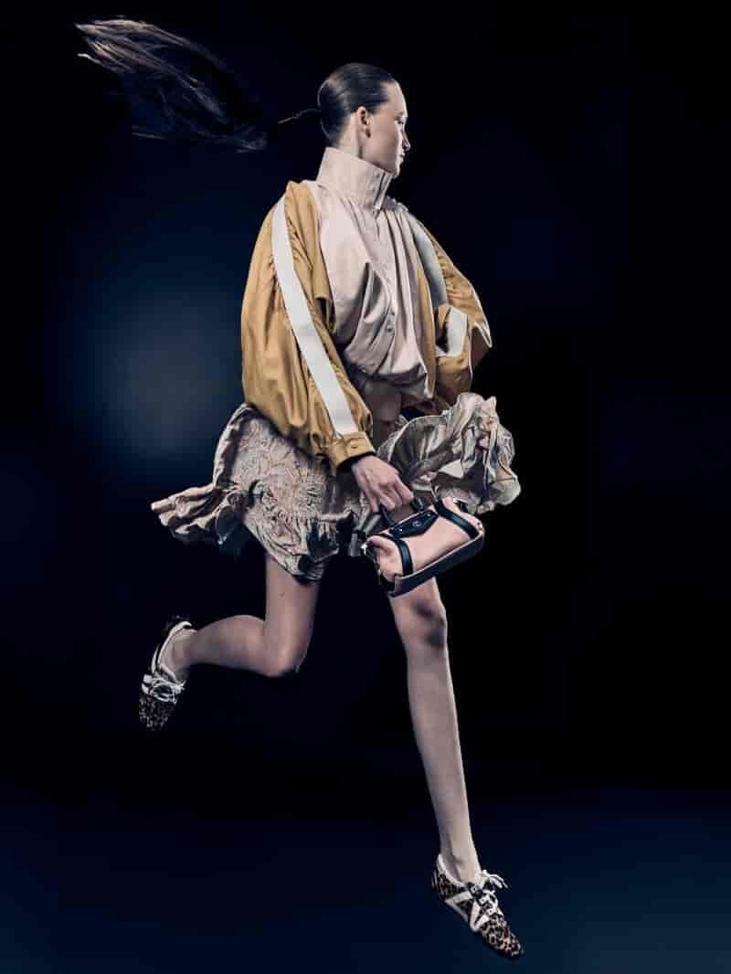 Daniela kaszturova editorial03
