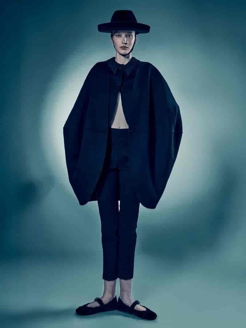 Daniela kaszturova editorial05