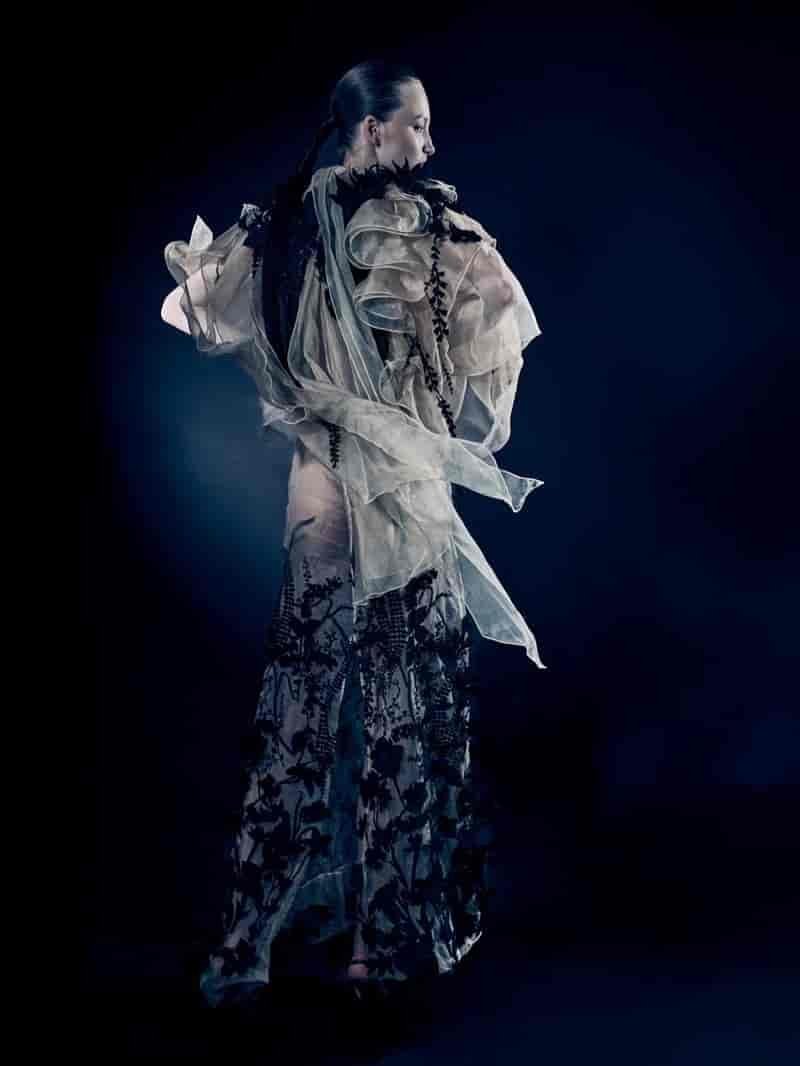 Daniela kaszturova editorial10