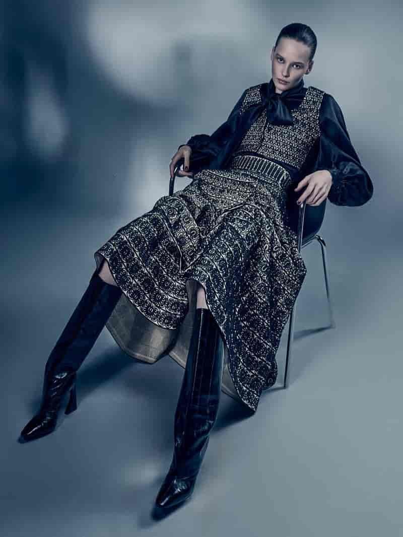 Daniela kaszturova editorial12