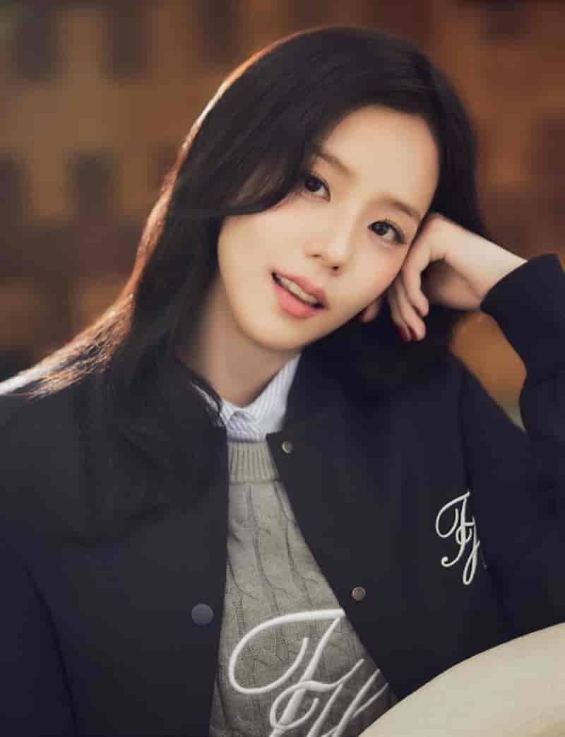 Jisoo tommy hilfiger holiday 2025 ad07