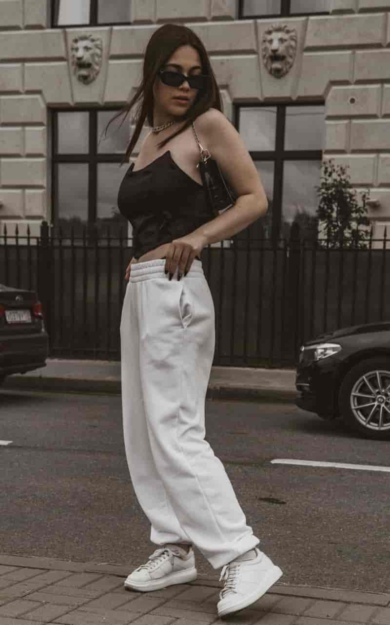 Sweatpants tank top