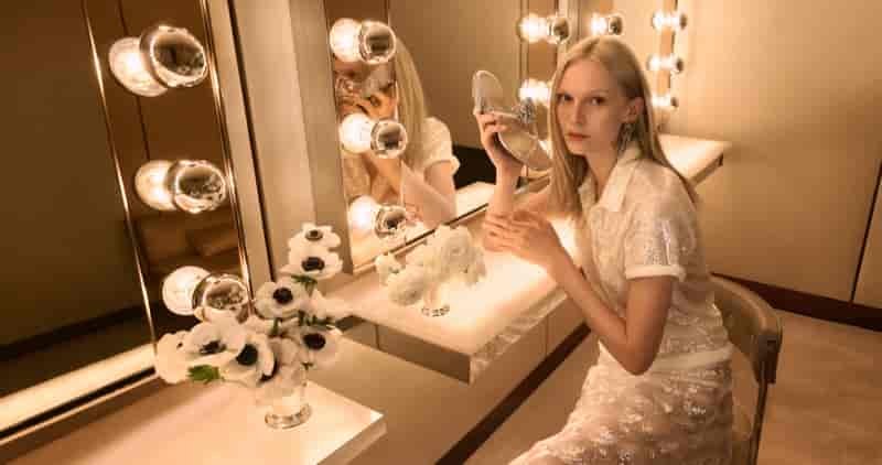 Tory burch holiday 2025 campaign05