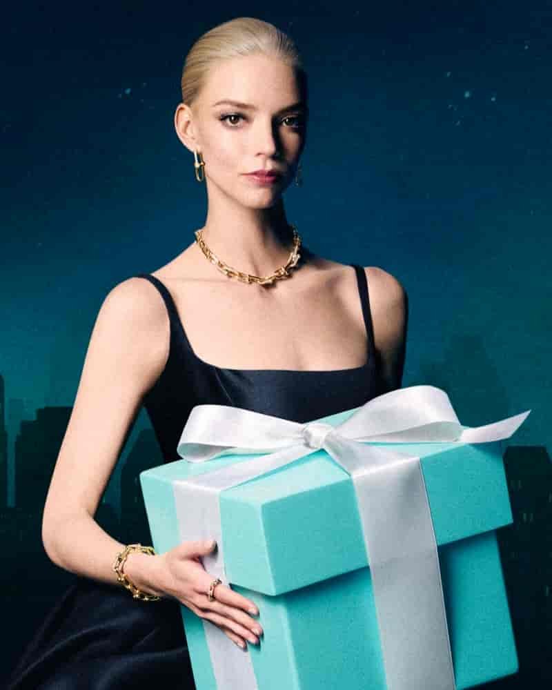 Anya taylor joy tiffany co holiday 2025 campaign01