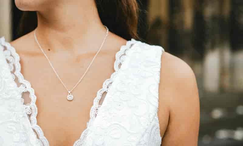 Bride diamond necklace