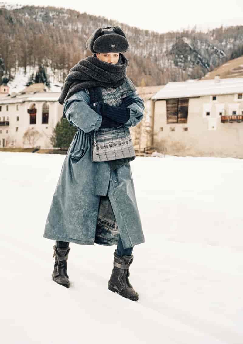 Giorgio Armani Neve Fall Winter 2025 Collection02