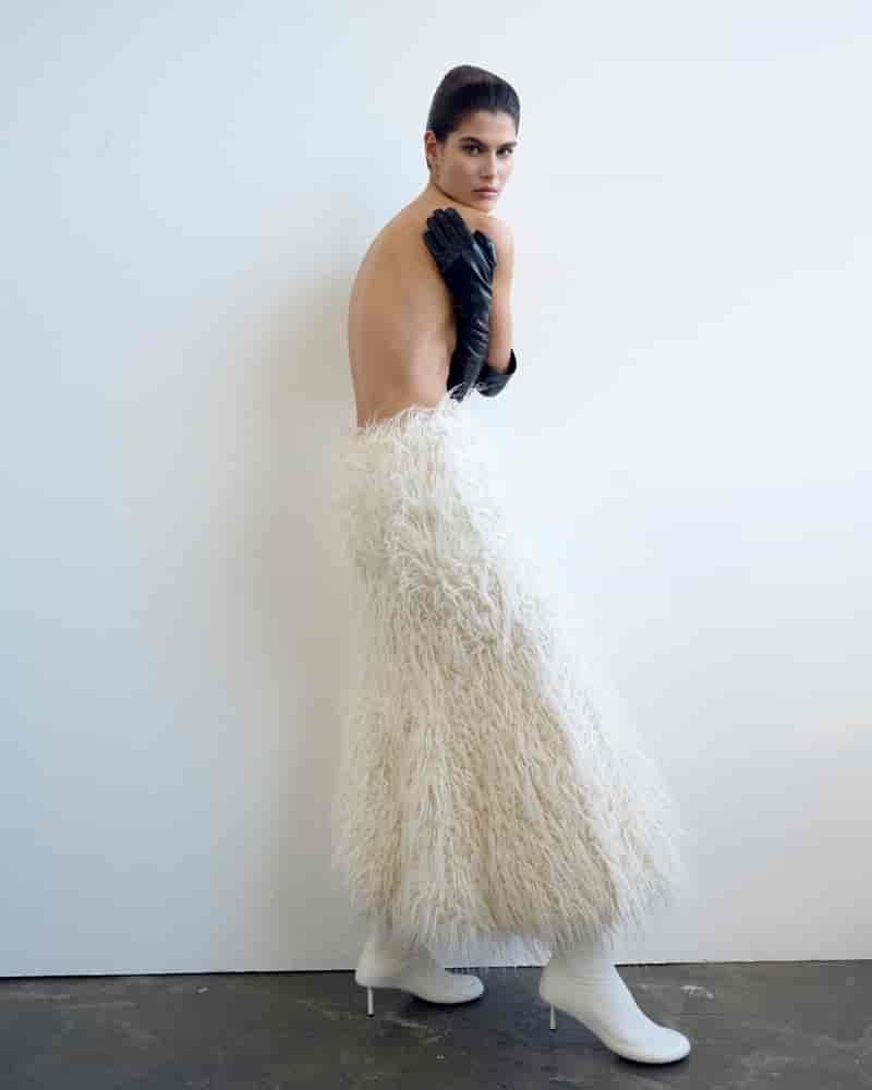 Anthi Fakidari Harpers Bazaar Greece02
