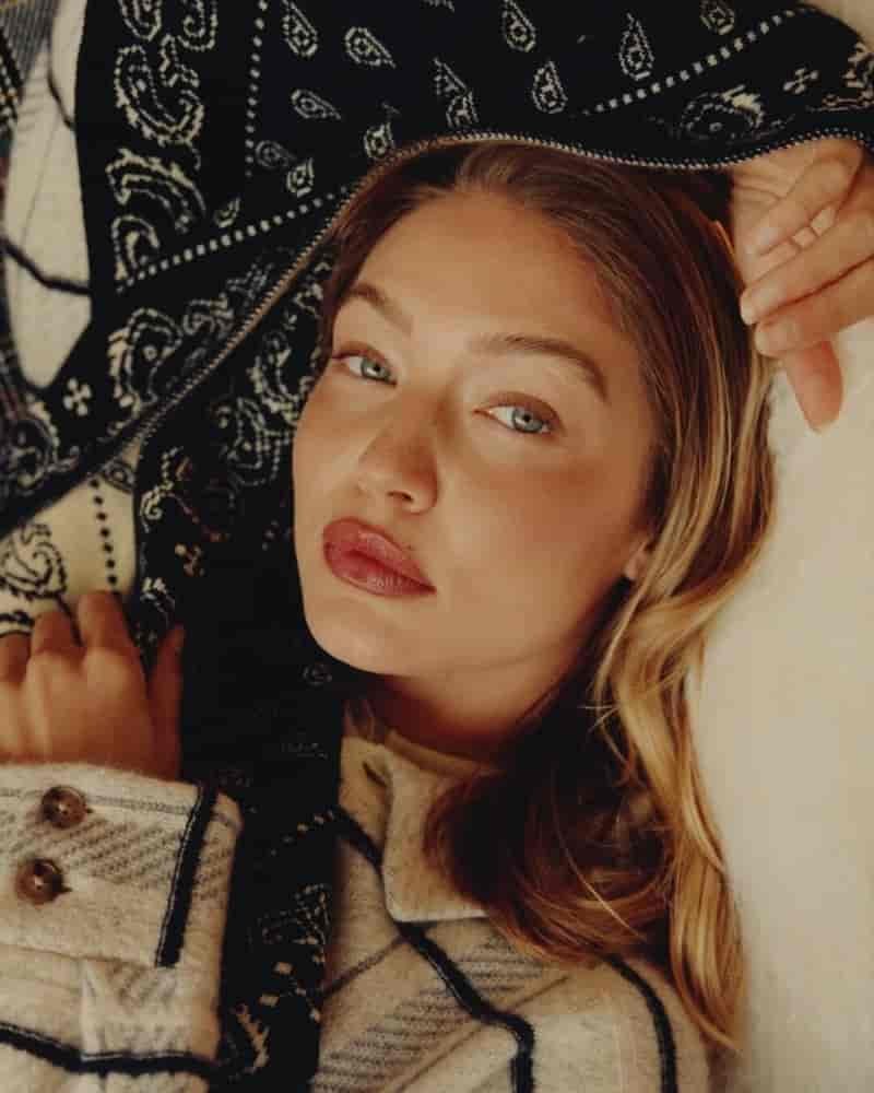 Gigi Hadid Guest Residence Winter 2025 Photos03