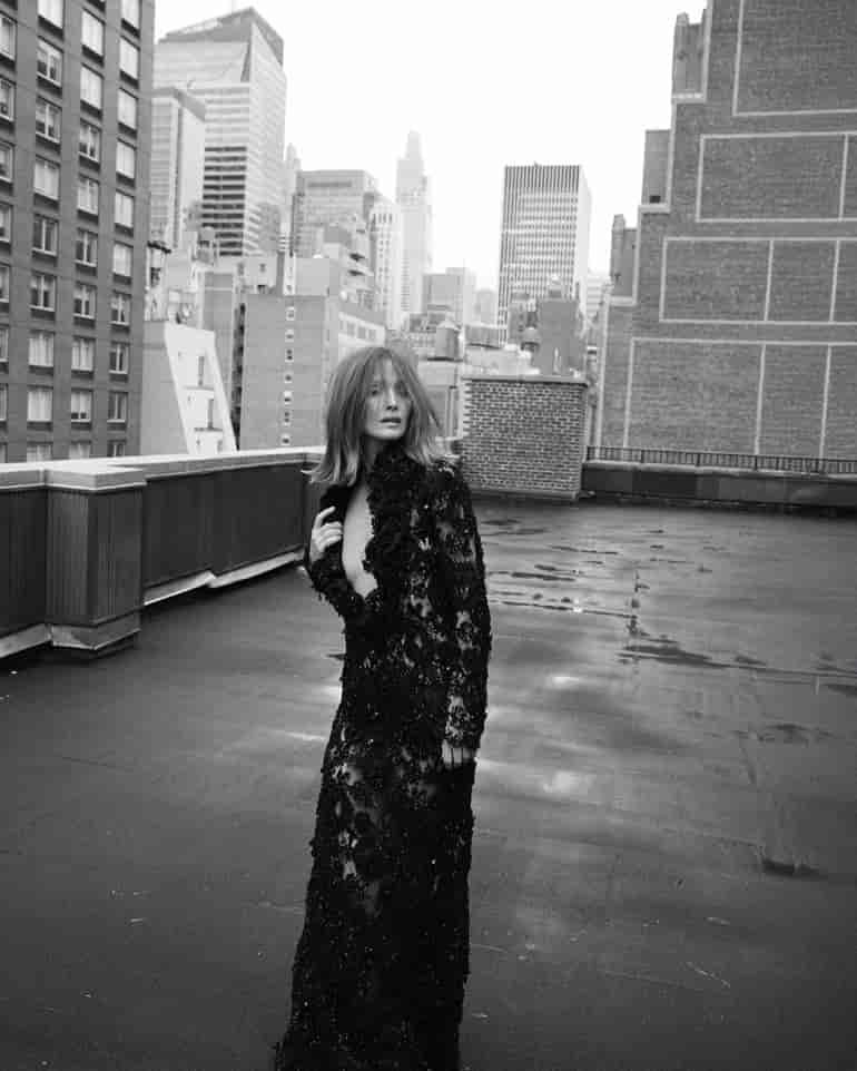Rose Byrne. Photo: David Roemer / Marie Claire Australia
